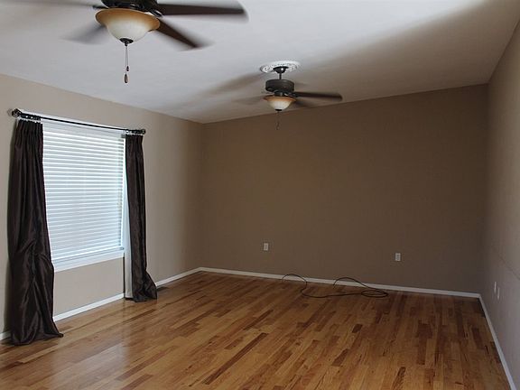 5th image of 143 Bridgestone Dr