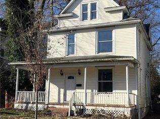 413 N 7th St, Cambridge, OH 43725