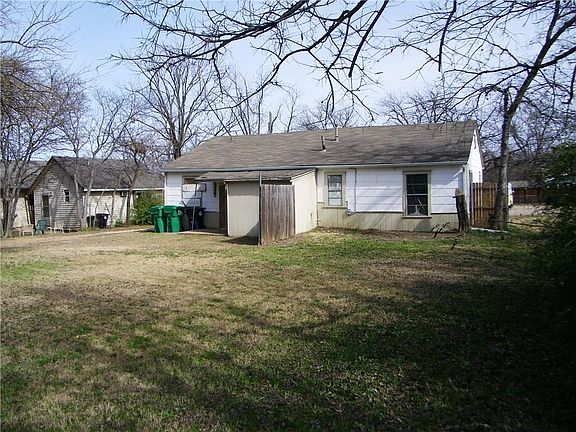 4th image of 511 Amarillo St