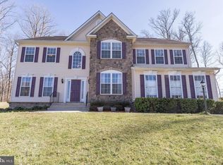 1176 Yukon Ln, Owings, MD 20736