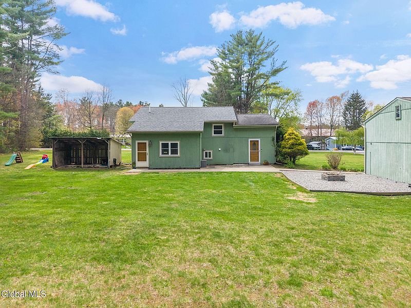 4th image of 103 Dimmick Road