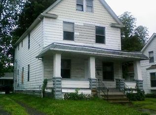3718 W 33rd St, Cleveland, OH