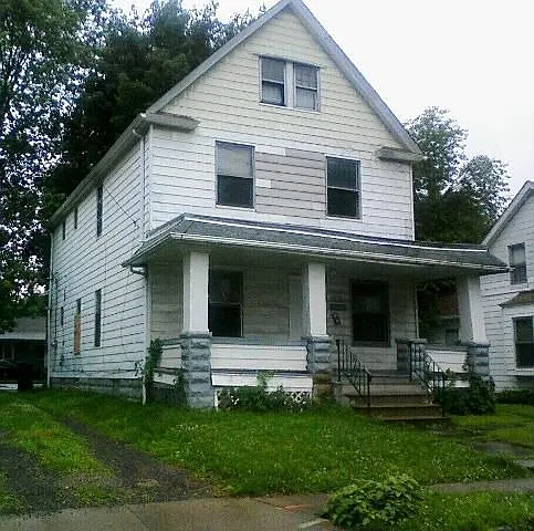 3718 W 33rd St photo 1