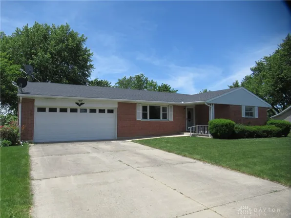 1022 Donald Dr, Greenville, OH 45331