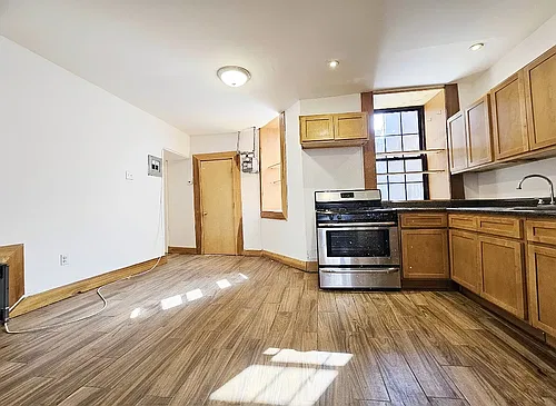 140A Lexington Ave #G2 Photo 1