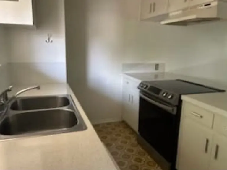 3902 Seiders Ave #5 — Photo 5