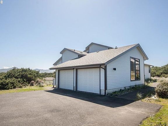 2nd image of 330 Salishan Dr