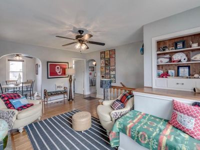 2911 E 12th St, Tulsa, OK, 74104