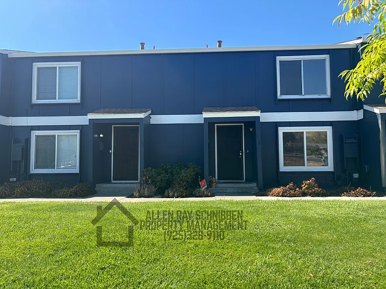 105 El Capitan Ln — Photo 1