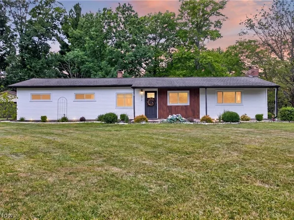 1916 Hathaway Dr, Brunswick, OH 44212