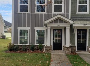 1809 Edgewater Dr NW, Conover, NC 28613