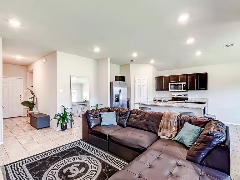 6107 Sally Ride Ln — Photo 9
