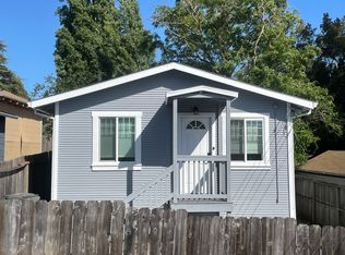 2722 Garden St, Oakland, CA 94601
