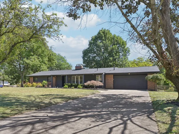 3918 Hillview Dr, Columbus, OH 43220