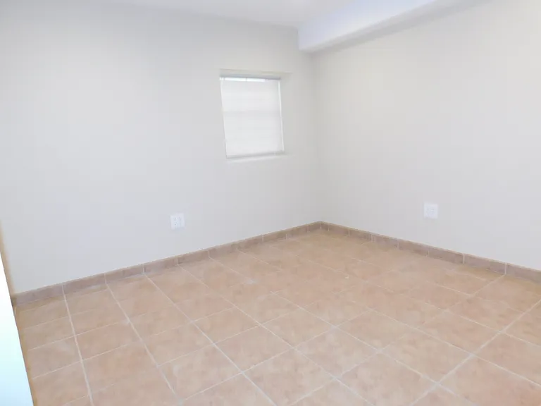 1321 W Touhy Ave #1N — Photo 11