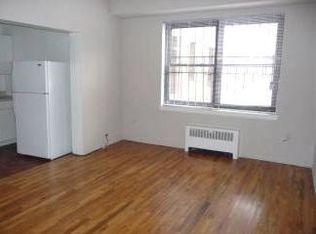 1358 W Touhy Ave #2, Chicago, IL 60626