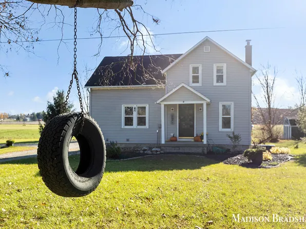 7020 Osborn St, Allendale, MI 49401