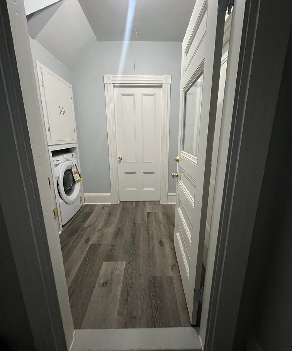 3 bed, 1129 sqft, $2,200 — Photo 3