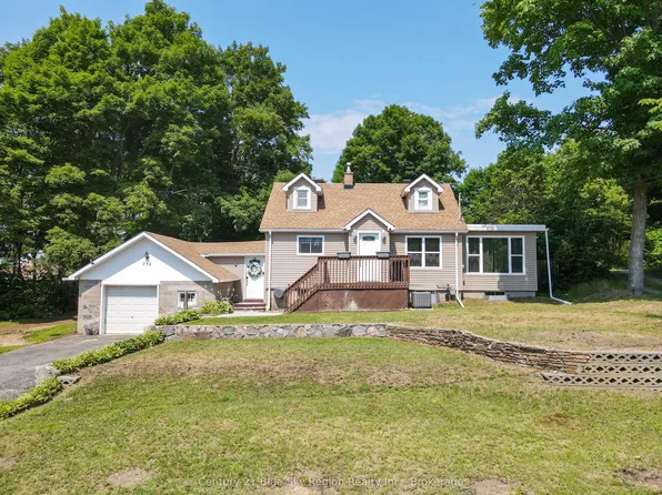 732 Airport Rd, North Bay, ON P1C 1A2