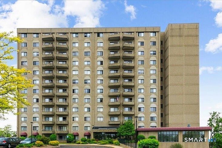 1st image of 111 Dekoven Drive #1105