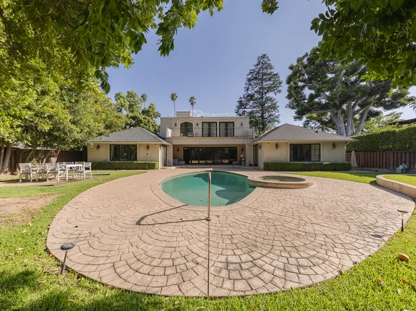 325 W Bellevue Dr, Pasadena, CA 91105