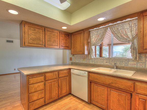 4th image of 15019 N Escalante Dr