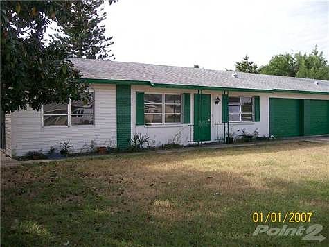 2nd image of 8113 43rd Ave W