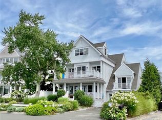 17 S Beach Dr, Norwalk, CT 06853