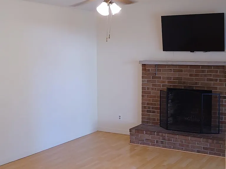 959 Windbourne St — Photo 32