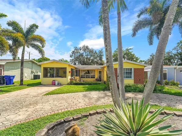 2241 N 66th Ave, Hollywood, FL 33024