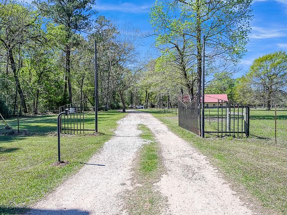 2nd image of 1780 Fm 3460 Rd