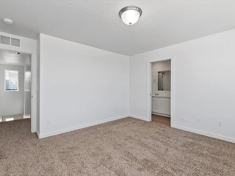 5631 E Bollo St — Photo 17