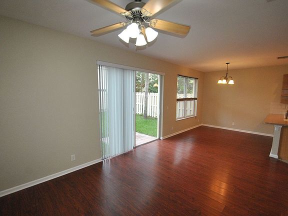 5th image of 4409 Lake Tahoe Cir