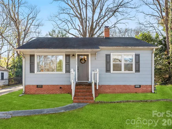 1217 Jackson Rd, Gastonia, NC 28052