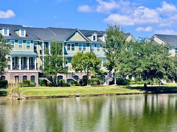 2416 Kendall Dr, Charleston, SC 29414