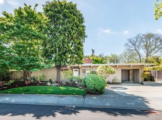 755 De Soto Dr, Palo Alto, CA 94303