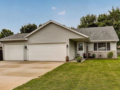 804 3rd St NW, Byron, MN, 55920