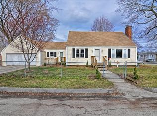 16 Oneida St, Johnston, RI 02919