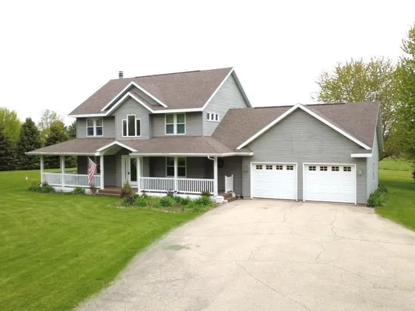 N9026 Hickory Point Road, Beaver Dam, WI 53916