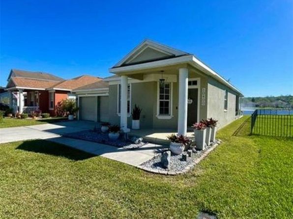 10400 Eastpark Woods Dr