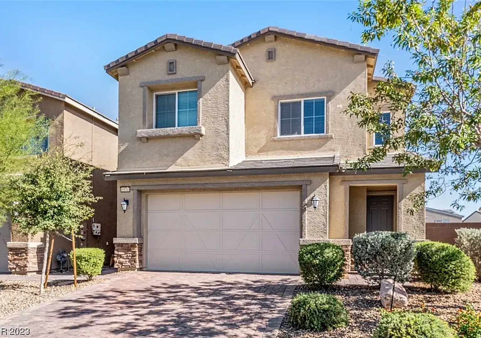 Modern 3Bed/3Bath/2Car Two story home located in North Las Vegas Home in Tule Springs — Photo 1