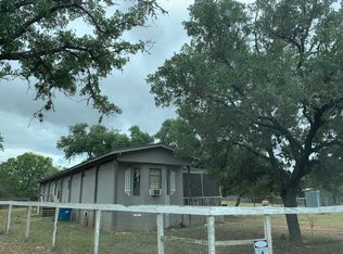 710 Robindale W, Bandera, TX 78003