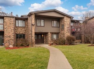 1132 E Randville Dr Unit 2H, Palatine, IL 60074
