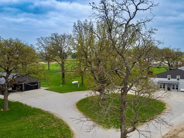 4398 S 133rd Road, Bolivar, MO 65613