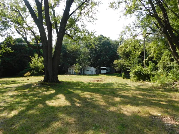 4800 Reynolds Rd, Jackson, MI 49201