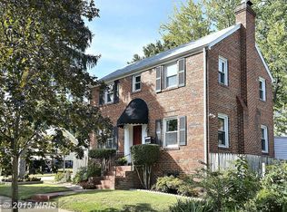 1004 Sigsbee Pl NE, Washington, DC