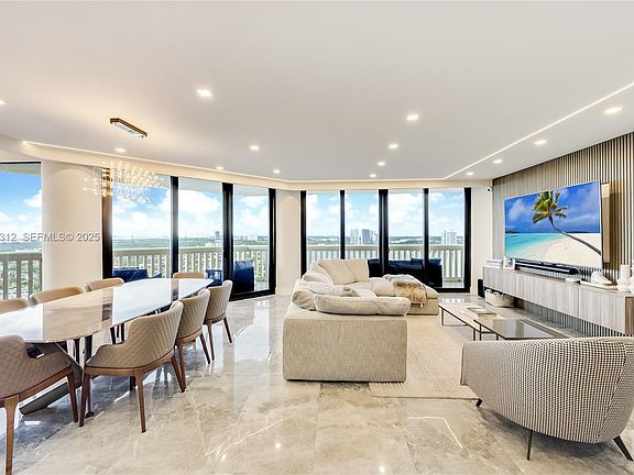 4th image of 2000 Island Blvd APT 2507
