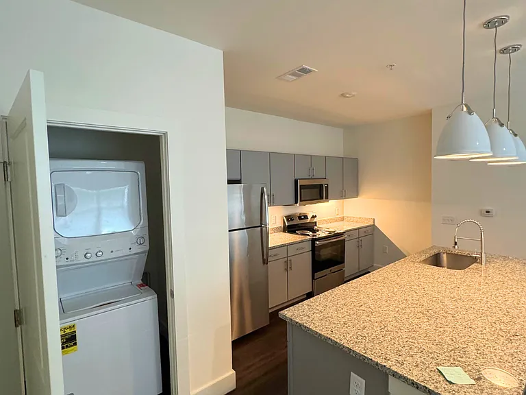 99 Halls Pl — Photo 18