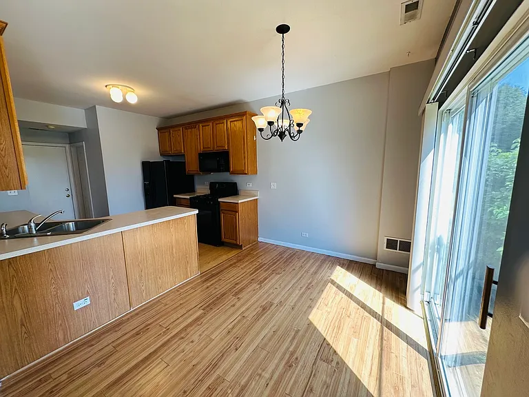 4121 Blackstone Dr #4121 — Photo 7