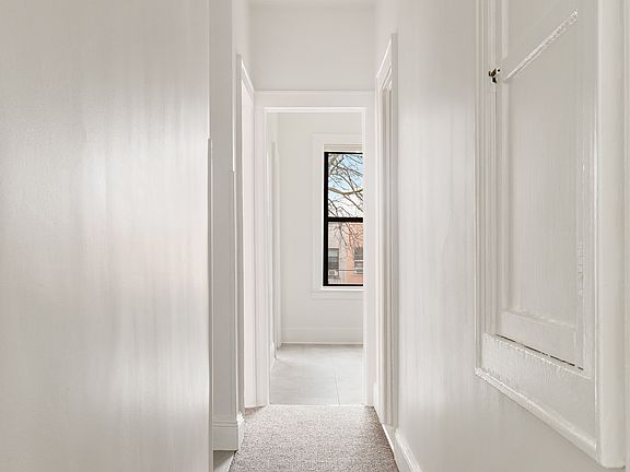 4th image of 542 17th St Floor 2